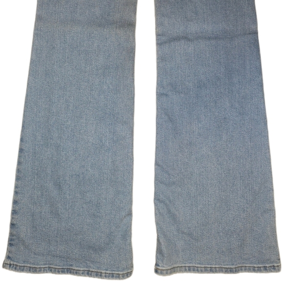 Levi's Superlow Flare Women's Jeans - 25" - Regular - Like New - Picture 6 of 12